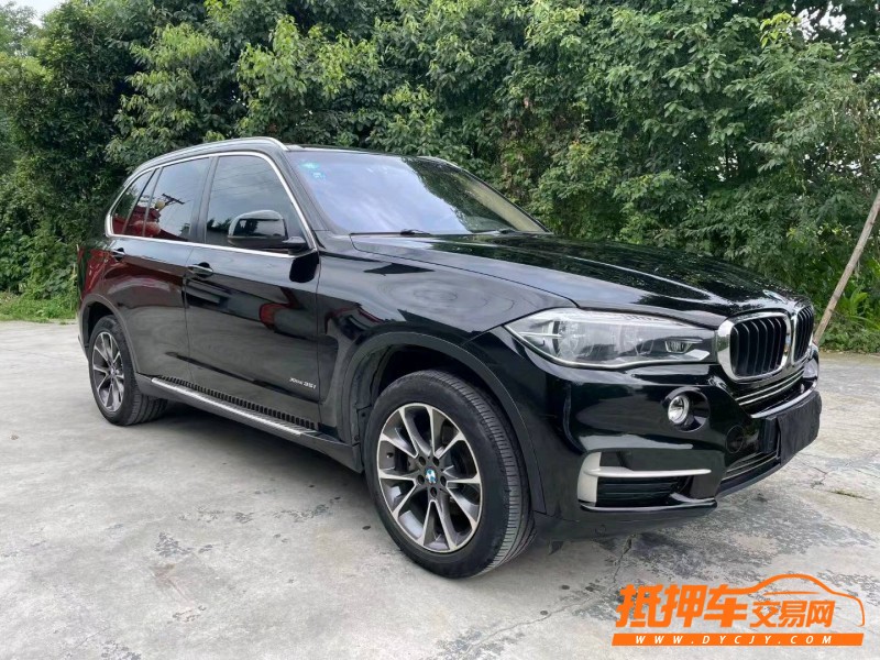 成都16年寶馬X53