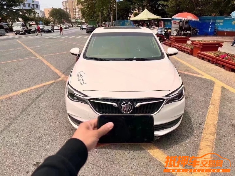 青岛20年别克英朗1