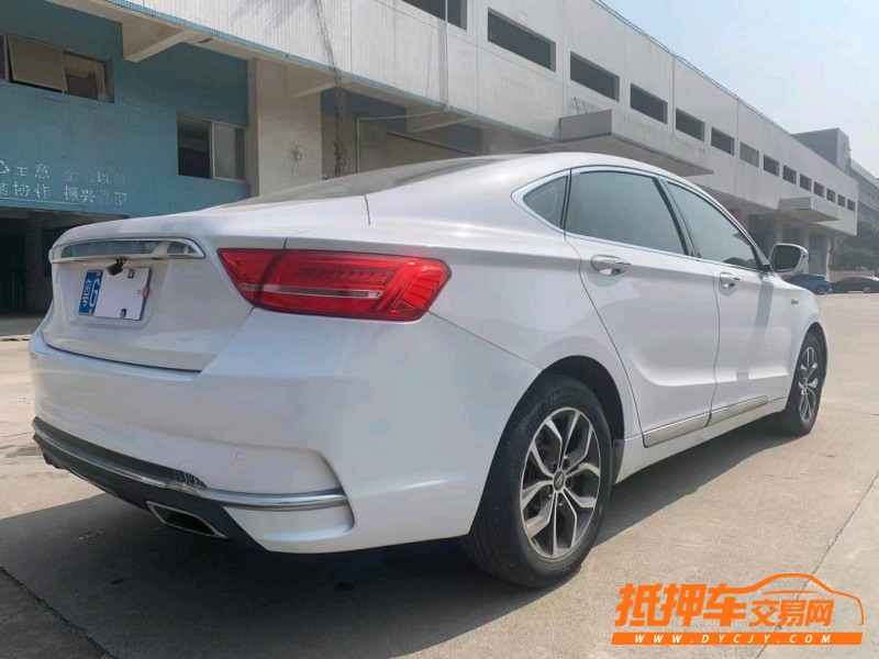 中山18年吉利博瑞5