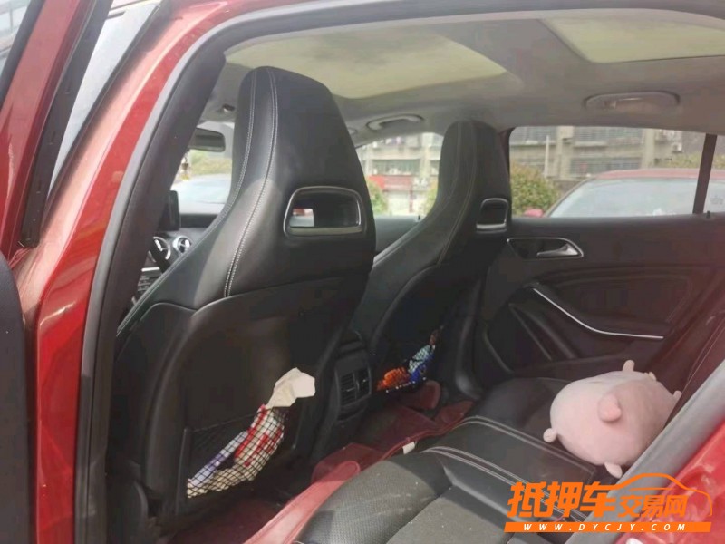 宜昌18年奔馳GLA6