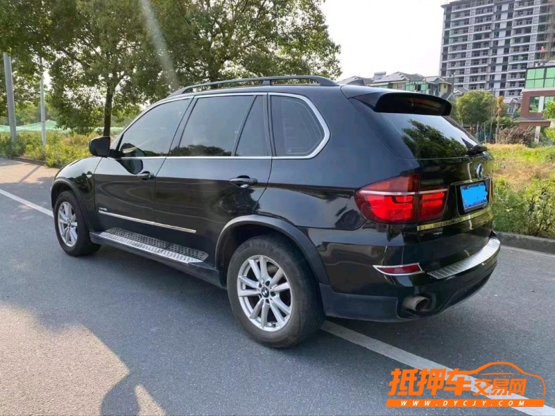 紹興12年寶馬X53