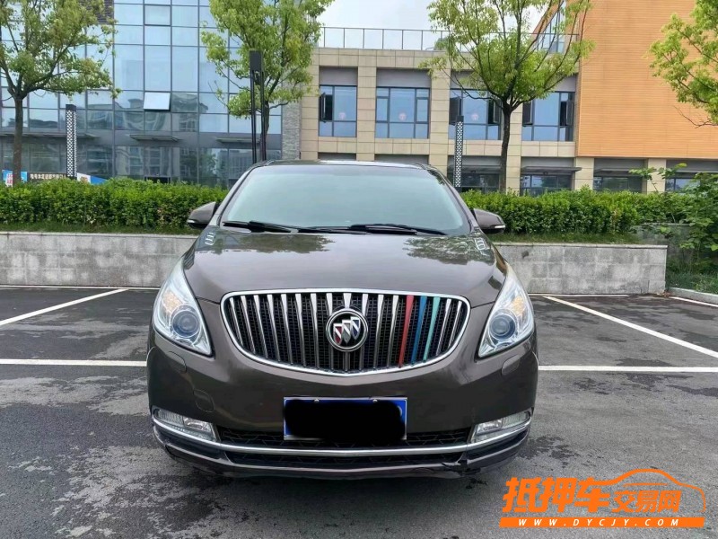 銅陵16年別克GL81