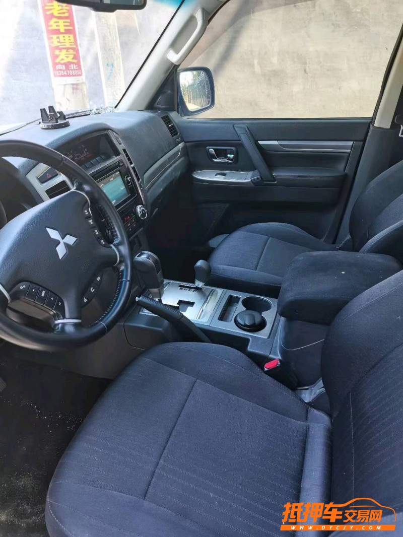潍坊18年三菱帕杰罗5