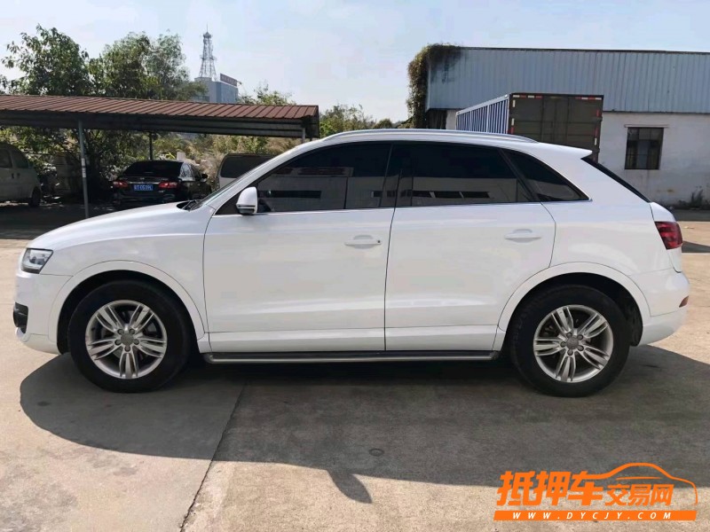 中山16年奥迪Q33