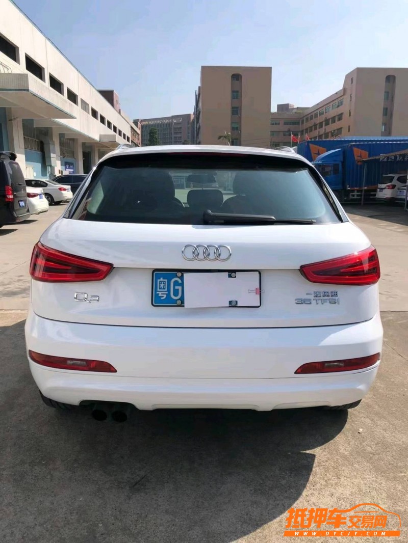 中山16年奥迪Q34