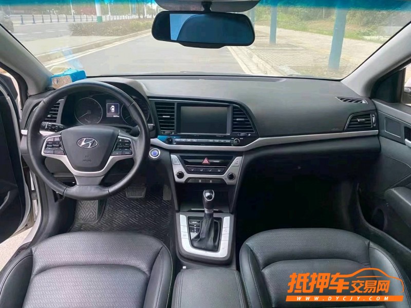 潍坊17年现代朗动5