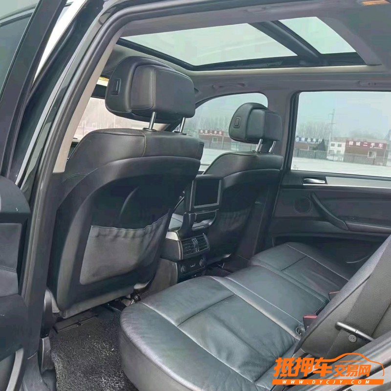 北京11年宝马X54