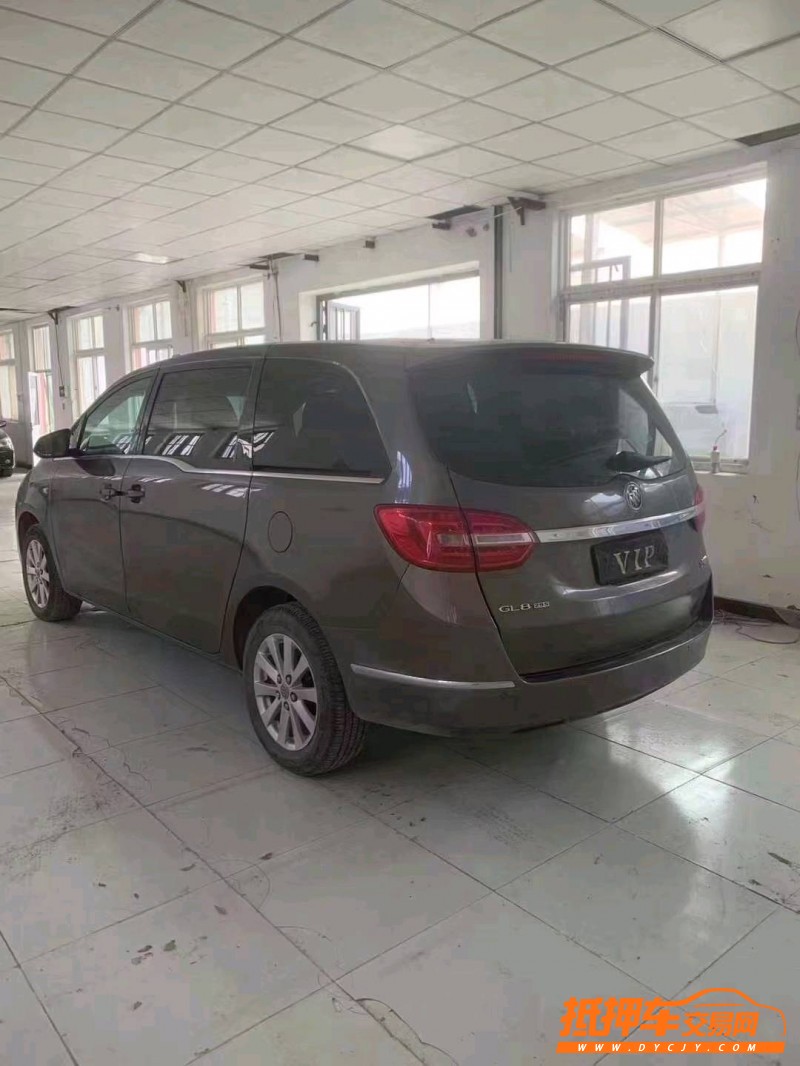 潍坊17年别克GL84