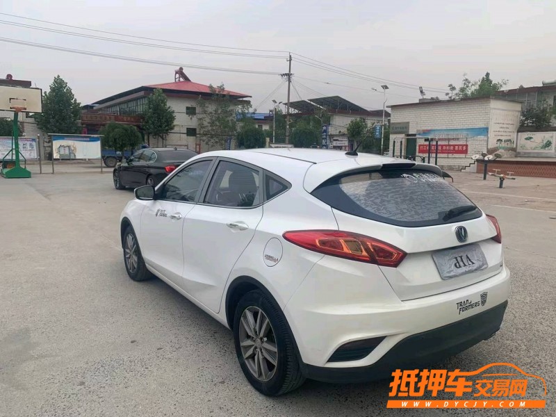 新鄉15年長安汽車逸動7