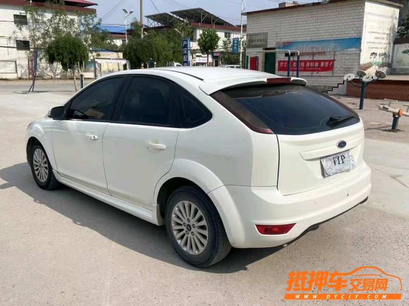 新鄉14年福特福克斯6