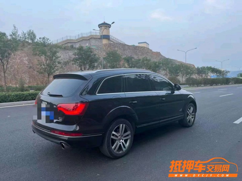 潍坊11年奥迪Q75