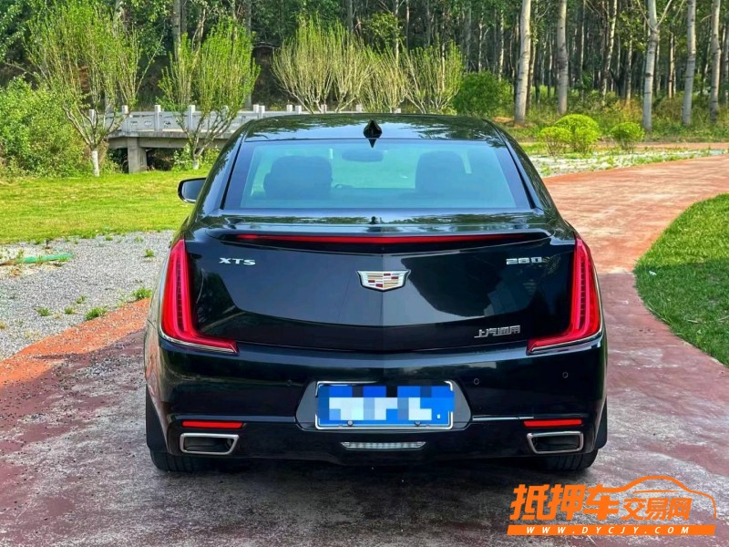 烟台18年凯迪拉克XTS1