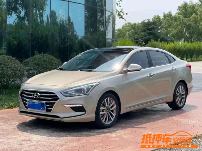 潍坊18年现代名图3