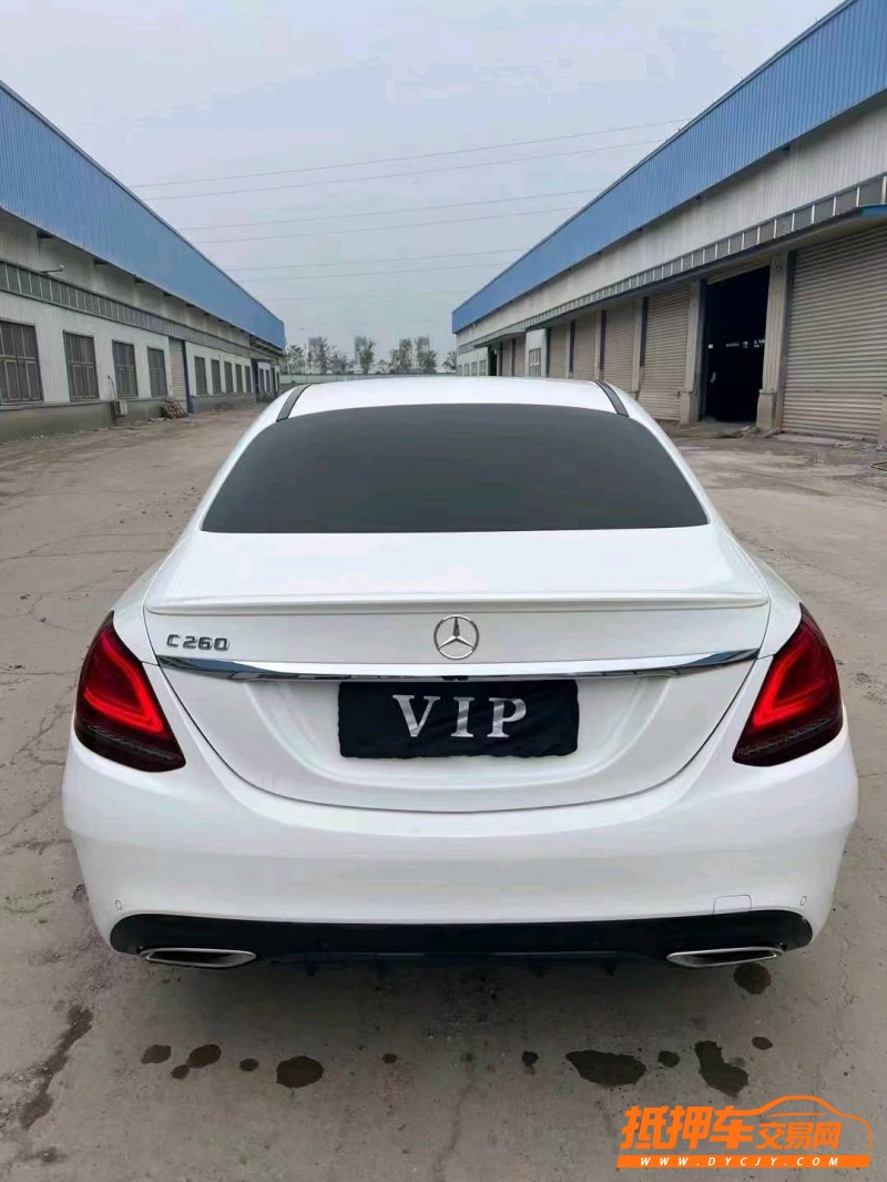 徐州19年奔驰C8