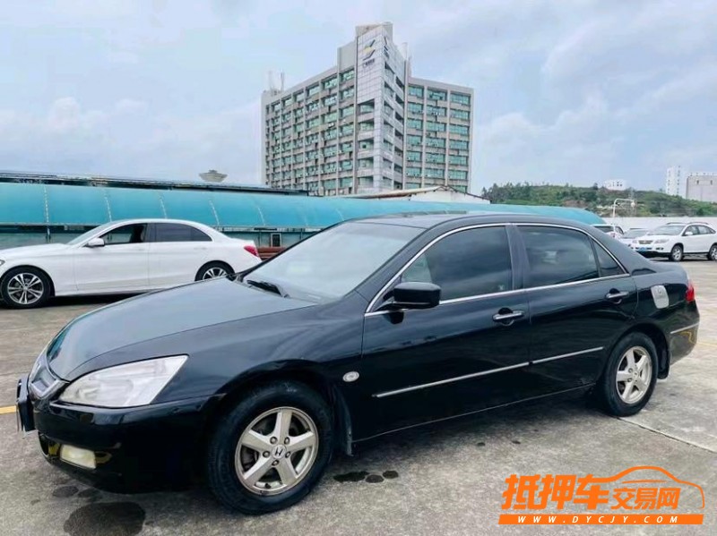 东莞07年本田雅阁2