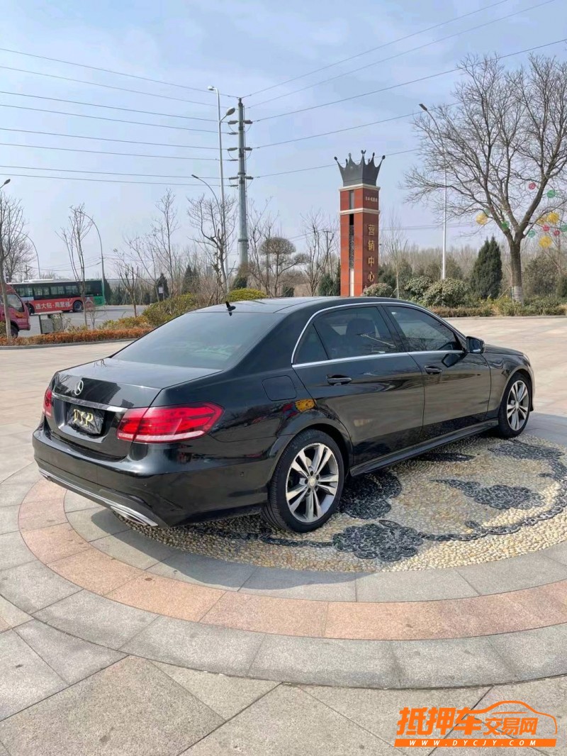 青岛16年奔驰E2