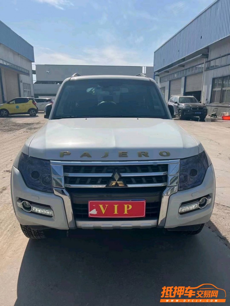 徐州19年三菱帕杰罗8