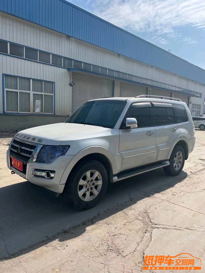 徐州19年三菱帕杰罗6