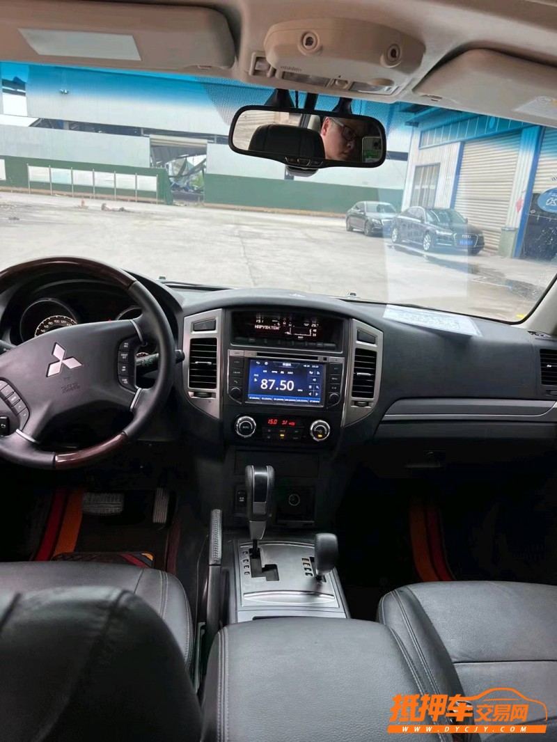 徐州19年三菱帕杰罗5