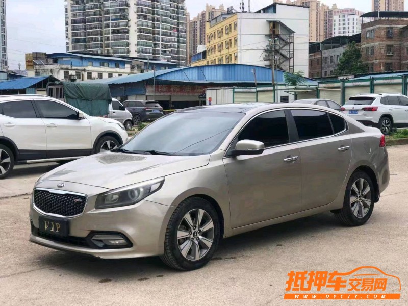 防城港17年起亞K49