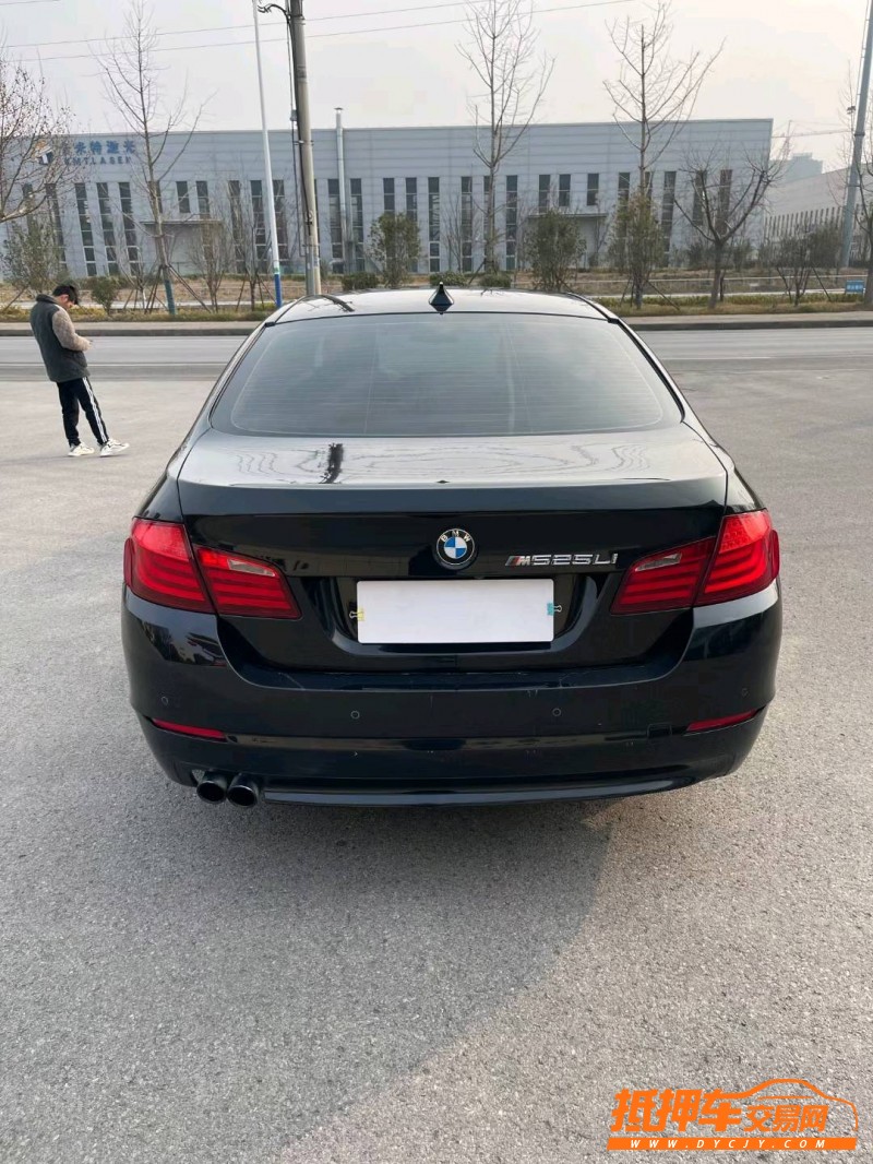 徐州13年宝马5系9