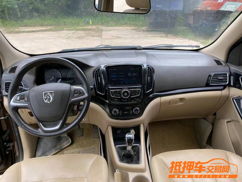 欽州15年寶駿7308