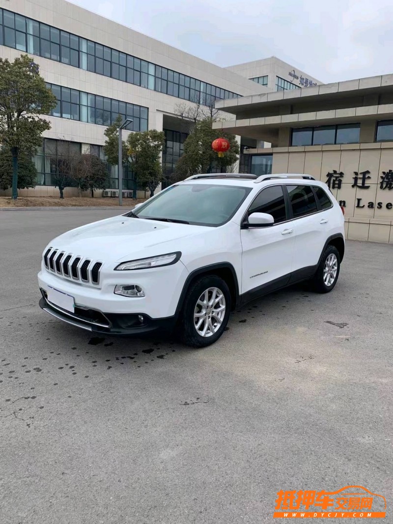 宿遷18年Jeep自由光2
