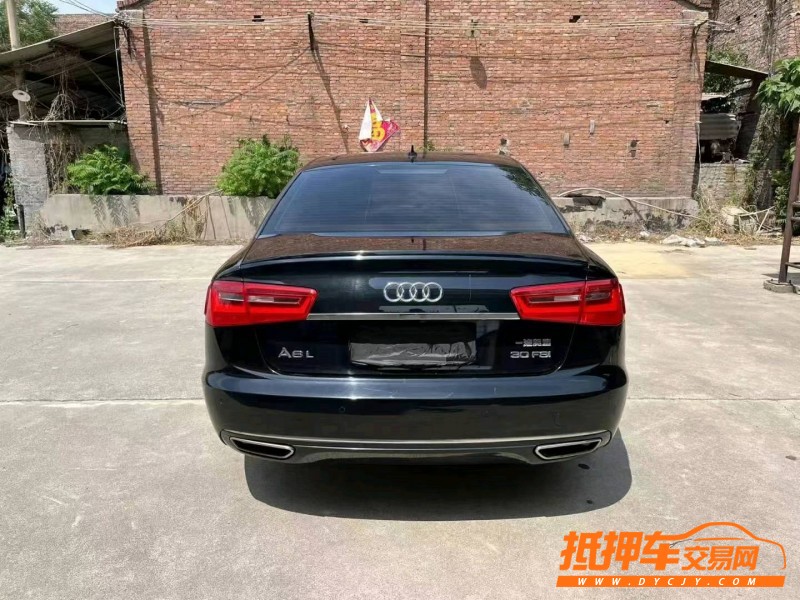 新鄉12年奧迪A68
