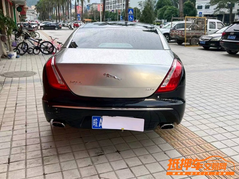 防城港11年捷豹XJL7