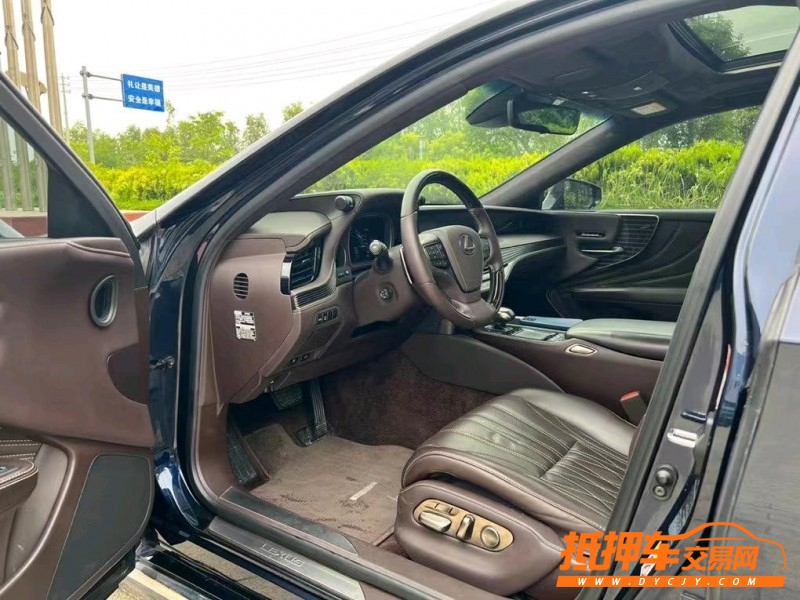 盐城18年雷克萨斯LS4