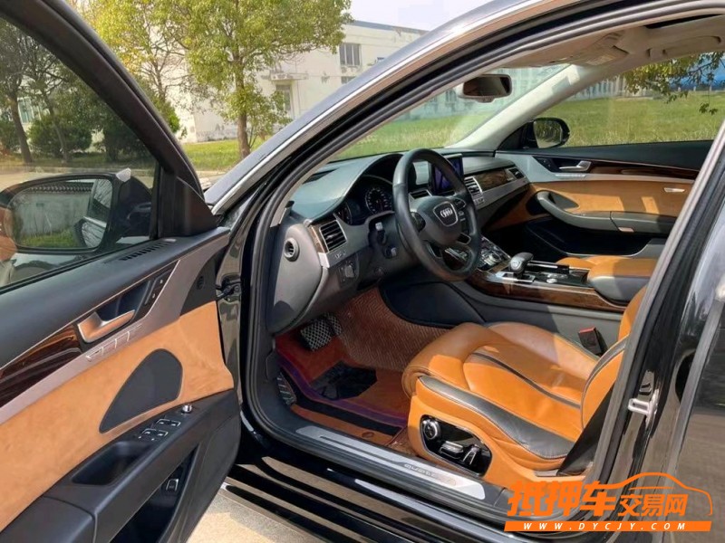 盐城18年奥迪A8L4