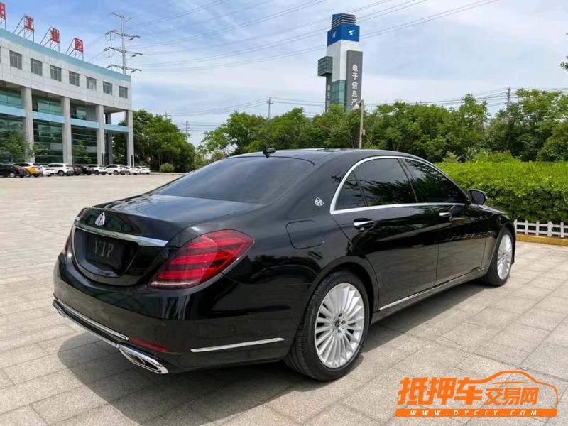 盐城19年奔驰S8