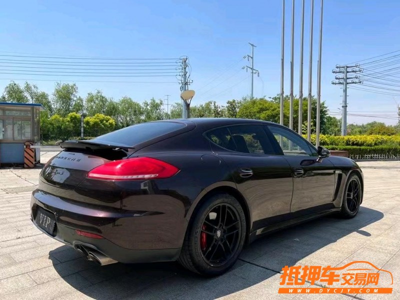 鹽城14年保時捷帕拉梅拉9