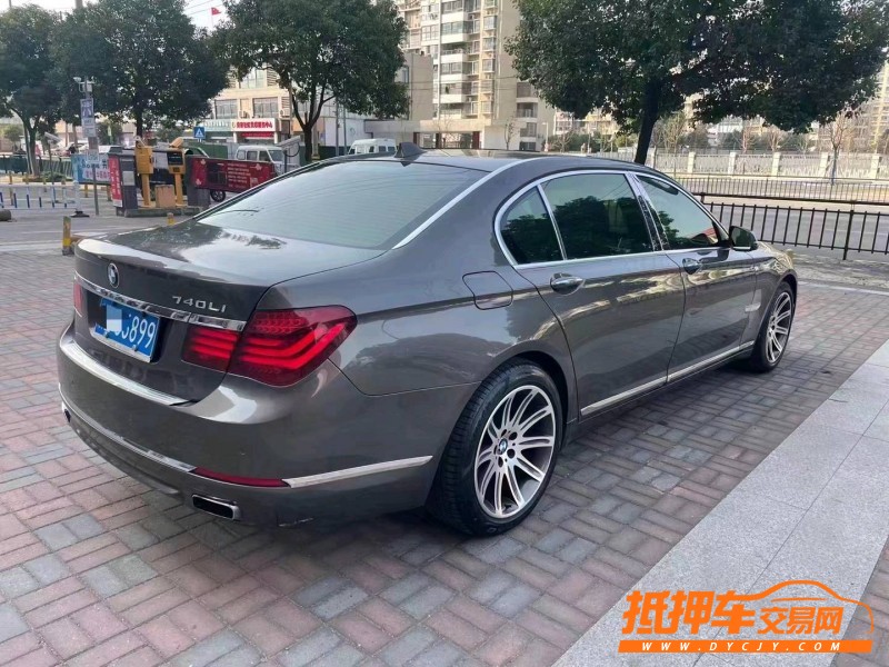 南通13年寶馬7系3