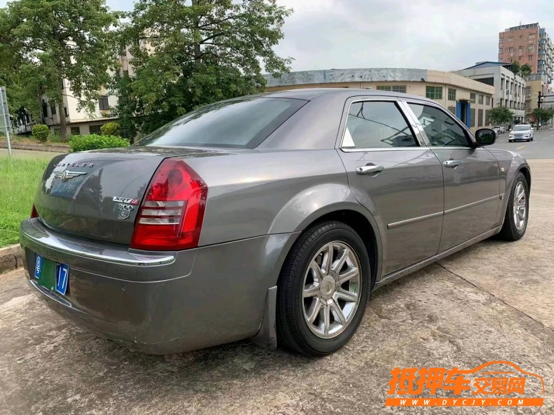 江門09年克萊斯勒300C7