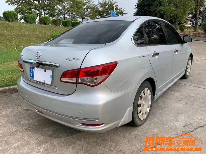 江門13年日產軒逸9