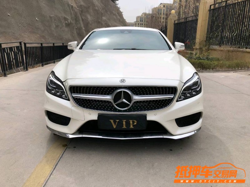 青岛17年奔驰CLS1