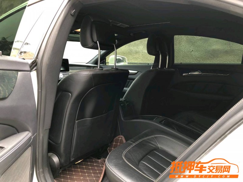 青岛17年奔驰CLS5