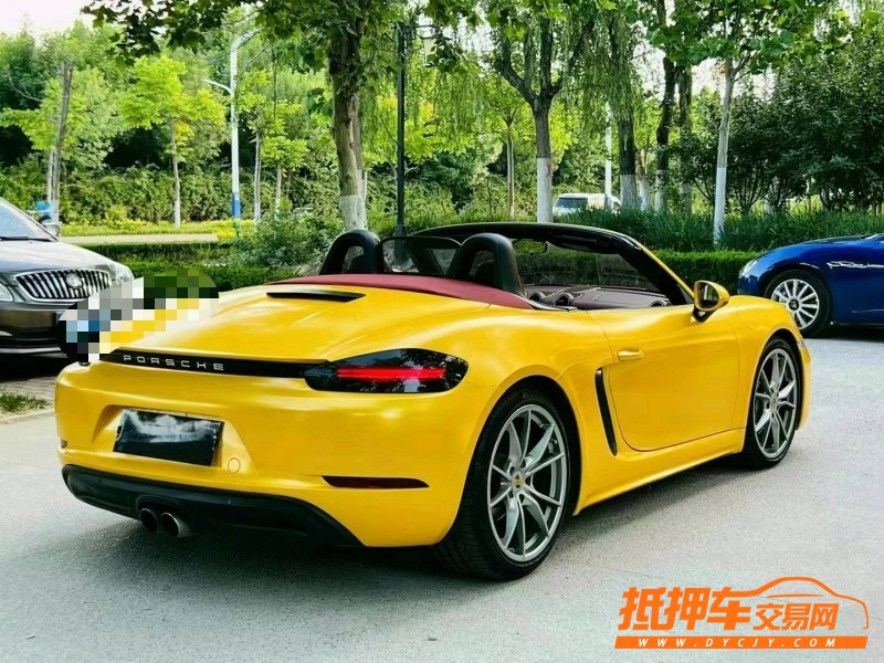 聊城18年保時捷7182