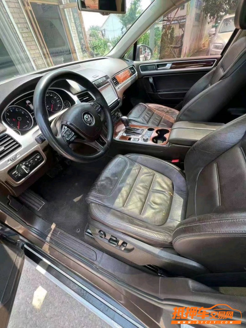 潍坊13年大众途锐7