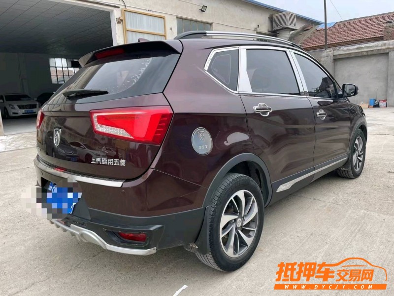 泰安17年寶駿5607