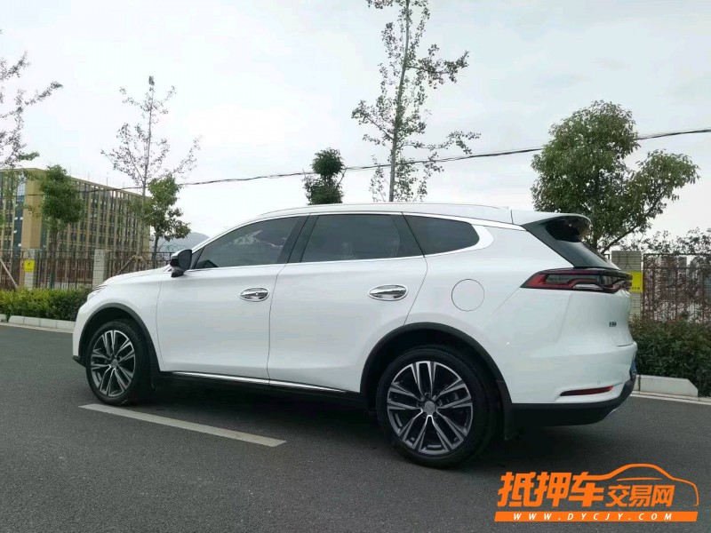 思茅19年比亞迪唐8