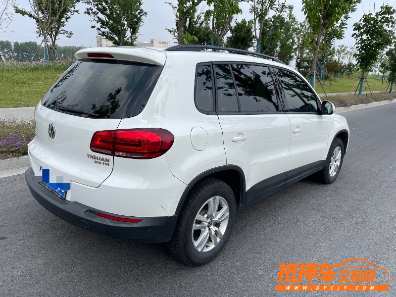 泰州17年大众途观5