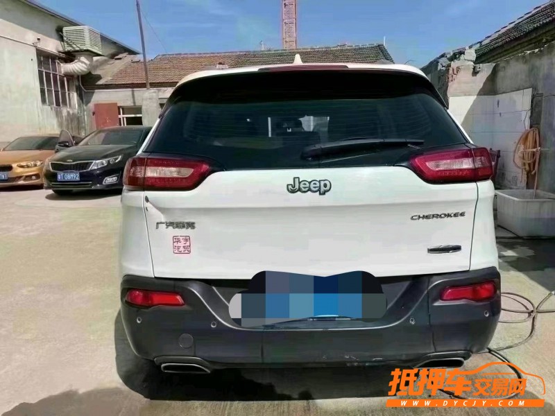 濰坊17年Jeep自由光6