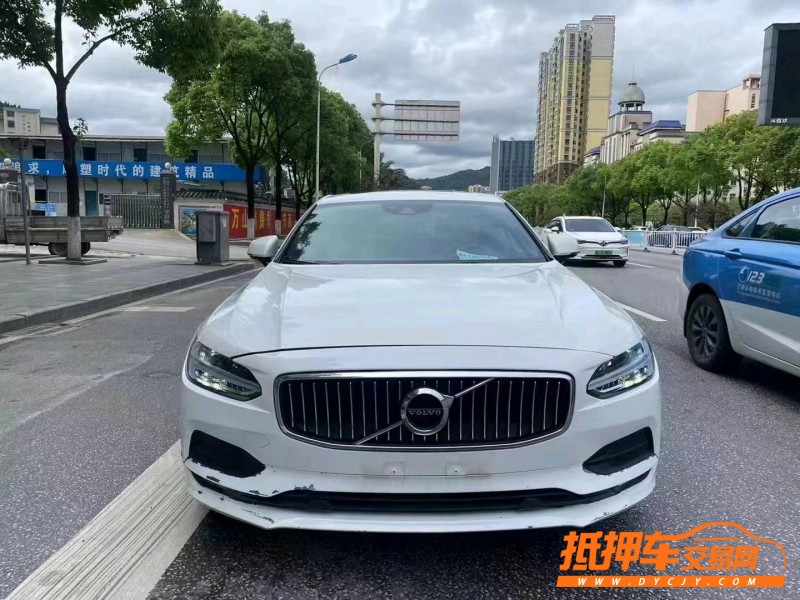 黔西南17年沃爾沃S901