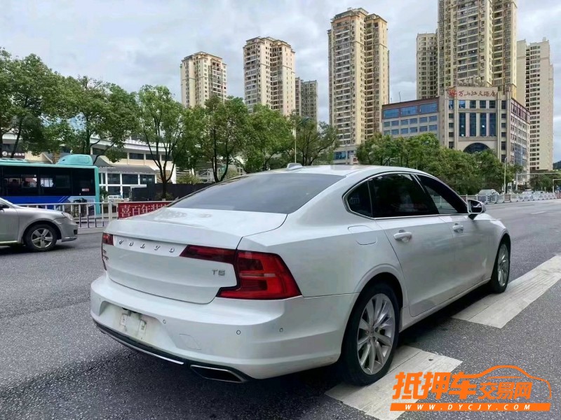 黔西南17年沃爾沃S909