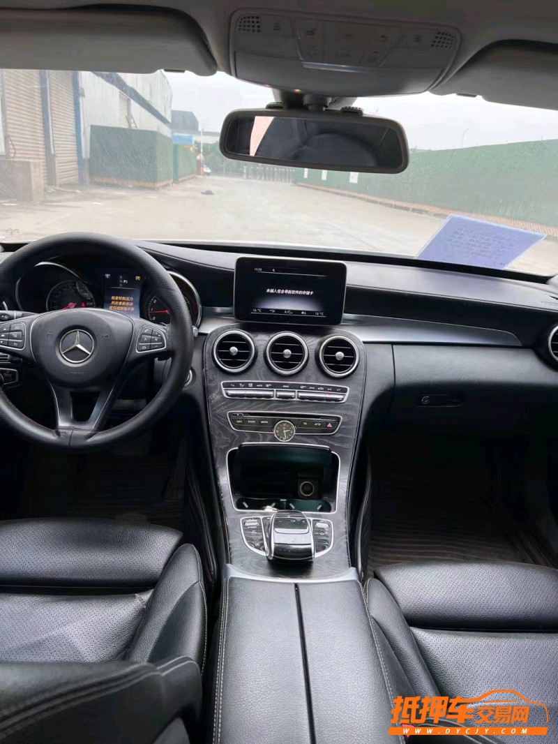 徐州17年奔驰C4