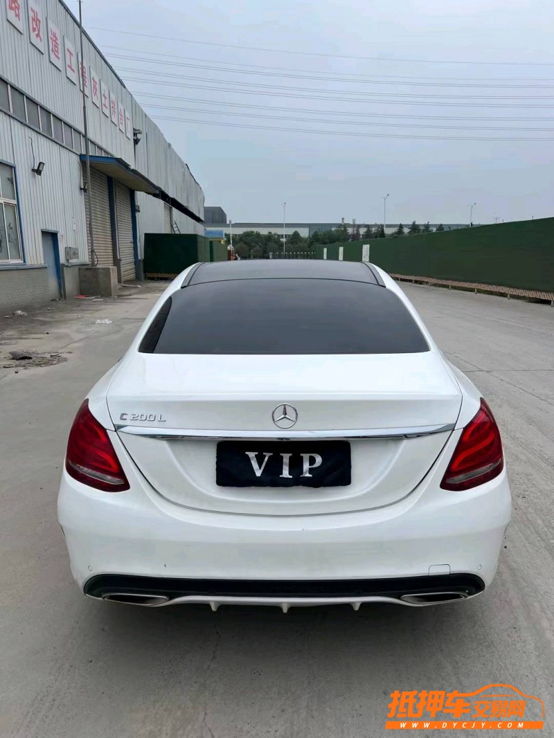 徐州17年奔驰C9