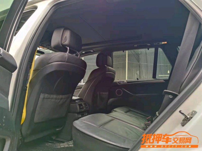 北京12年宝马X55