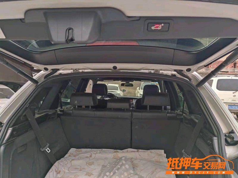 北京12年宝马X56